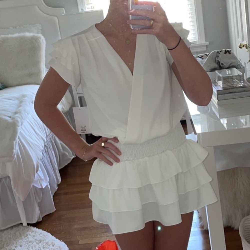Amanda uprichard white tiered mini dress